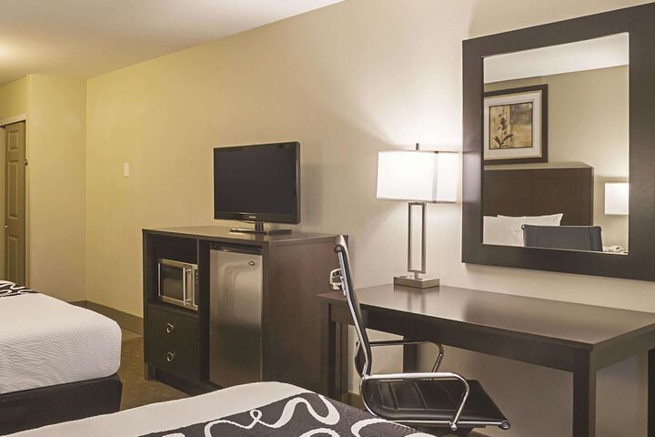 Room 22 of 41