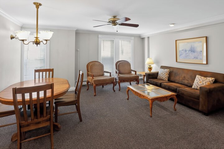 Park Hotel Condominiums