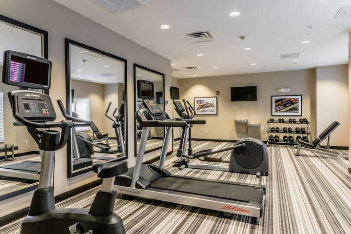 Candlewood Suites Hartford Downtown by IHG