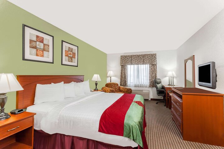 Room 21 of 30