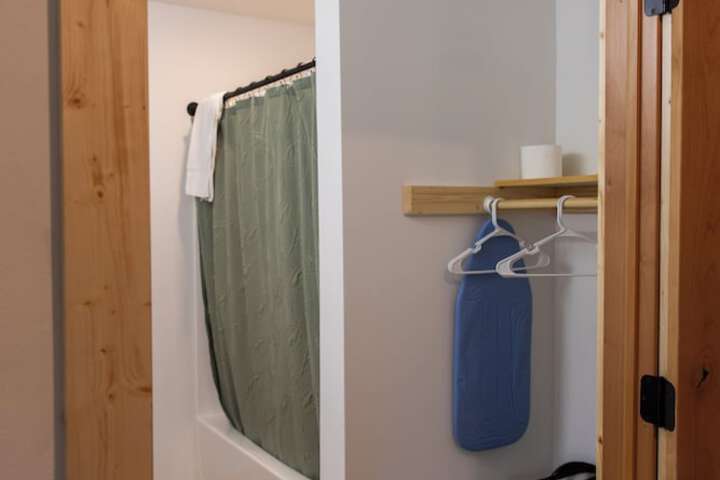 Room 48 of 105