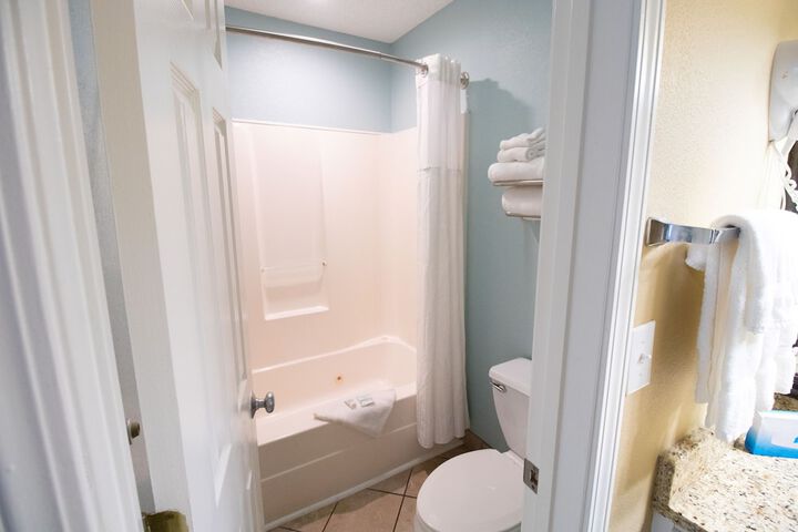 Room 42 of 53