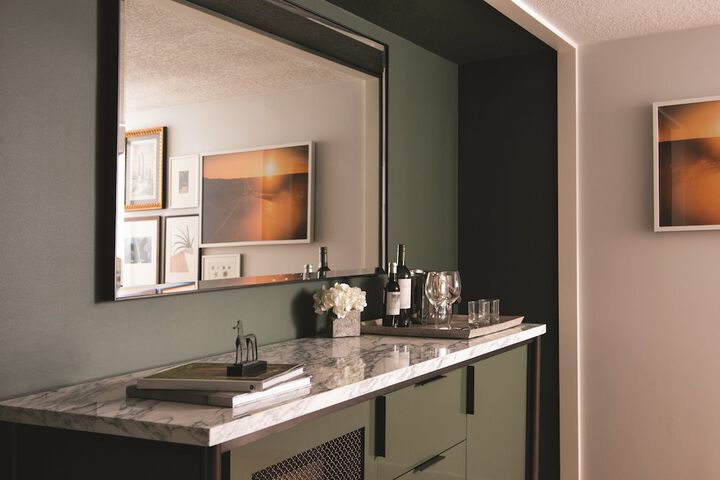 Room 35 of 76