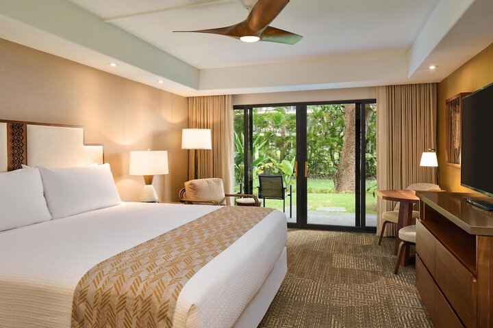 OUTRIGGER Kaanapali Beach Resort