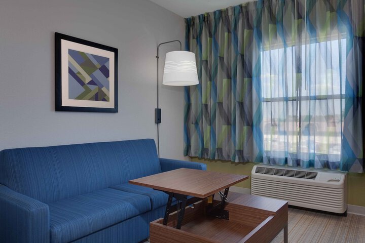 Room 16 of 41