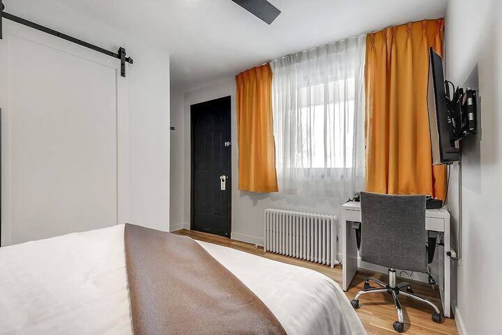 Room 26 of 30