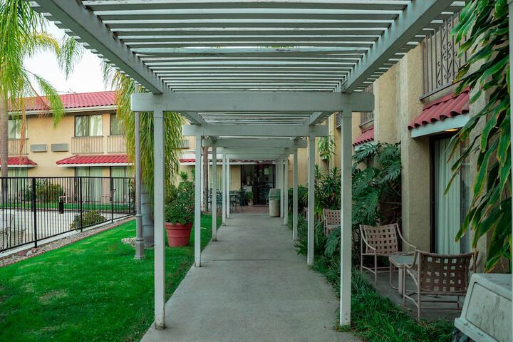 Property Grounds 42 of 44