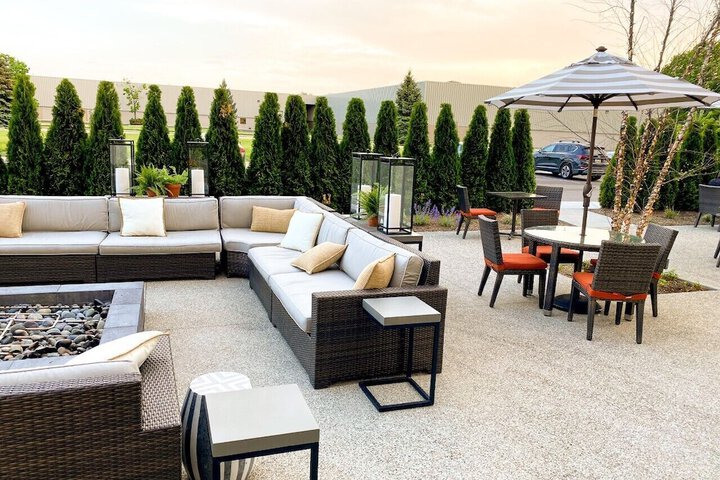 Terrace/Patio 47 of 48