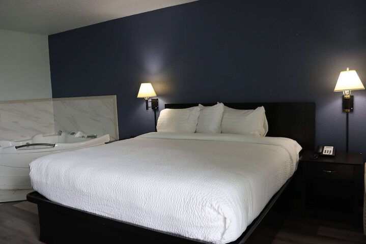 Room 38 of 51