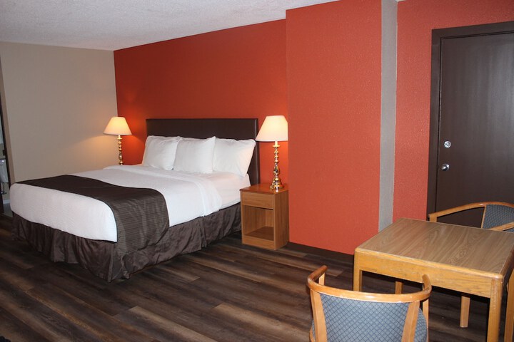 Room 34 of 60