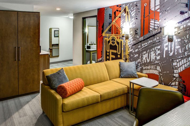 DoubleTree by Hilton West Fargo Sanford Medical Center Area
