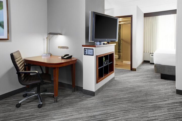 Hyatt Place Detroit / Auburn Hills