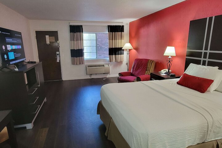 Room 47 of 137
