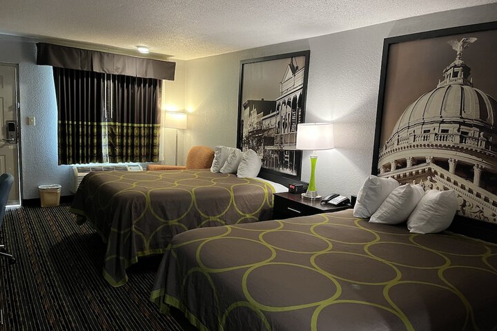 Room 26 of 31
