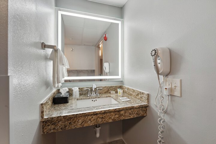 Room 12 of 45