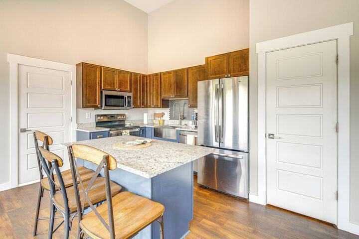 Serene Travelers Rest Apartment: 7 Mi to Downtown!