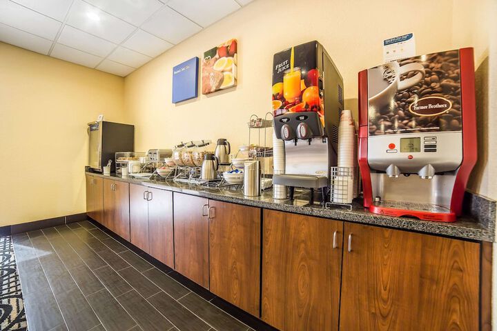 Breakfast/Coffee Service 44 of 49