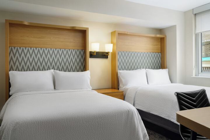 Room 20 of 25