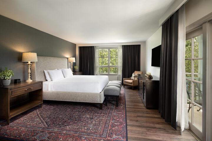 Hyatt Regency Hill Country Resort and Villas