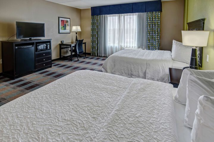 Hampton Inn & Suites Clarksville