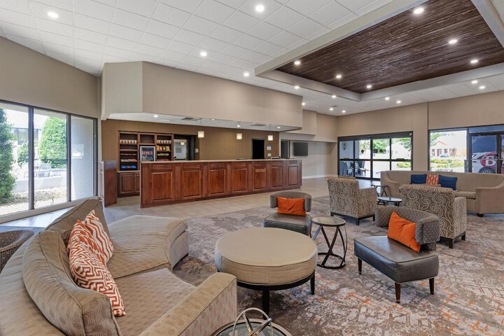 Best Western Plus Madison-Huntsville Hotel