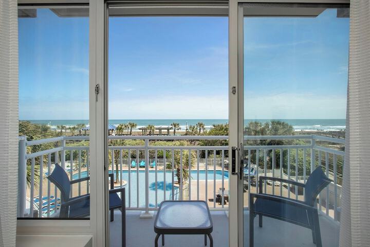 Courtyard Carolina Beach Oceanfront