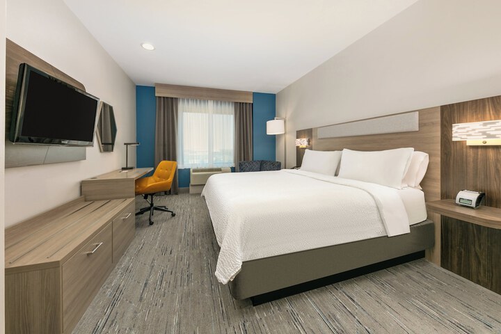 Room 33 of 45