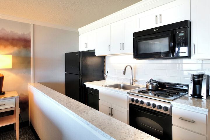 Hallmark Resort - Cannon Beach
