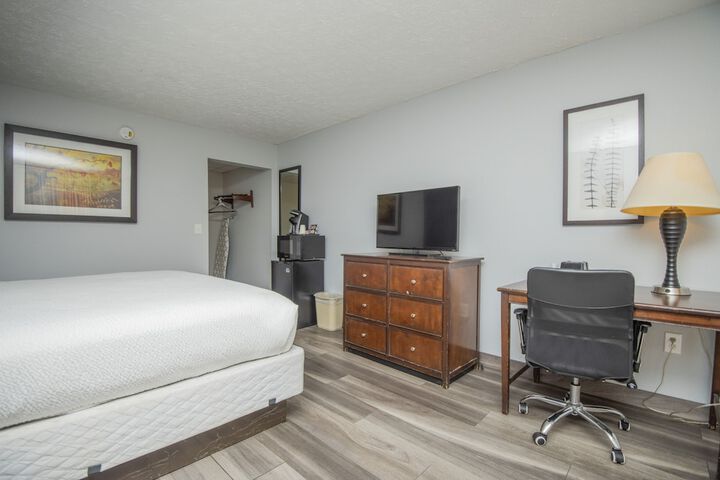 Room 48 of 345