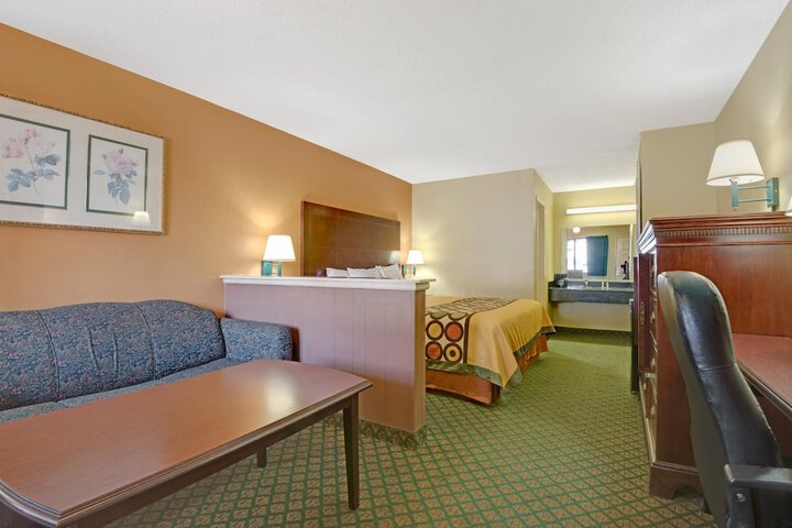 Room 42 of 57