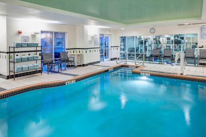 Pool 4 of 30