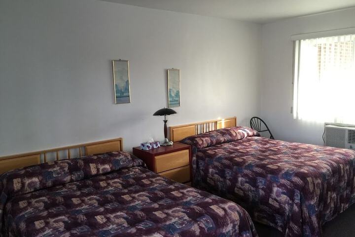 Room 16 of 31