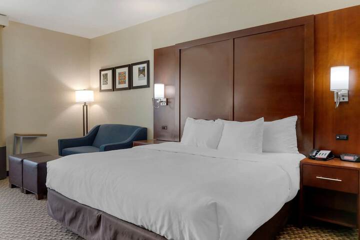 Room 42 of 55