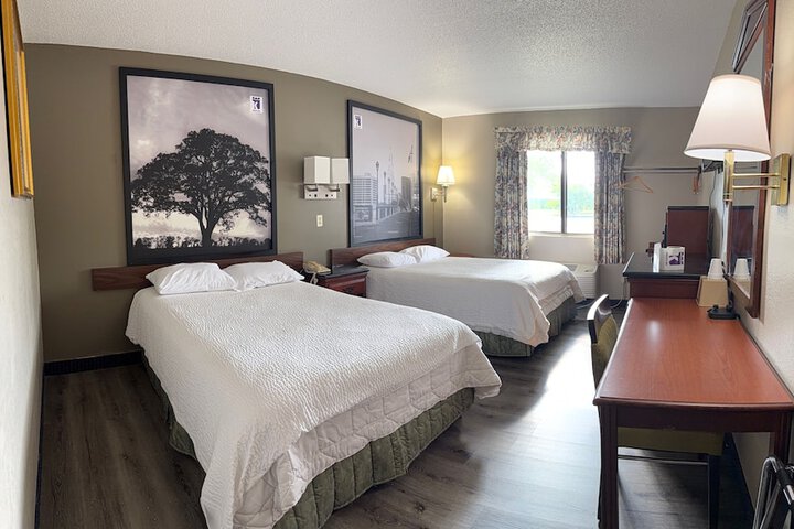 Knights Inn Hartford