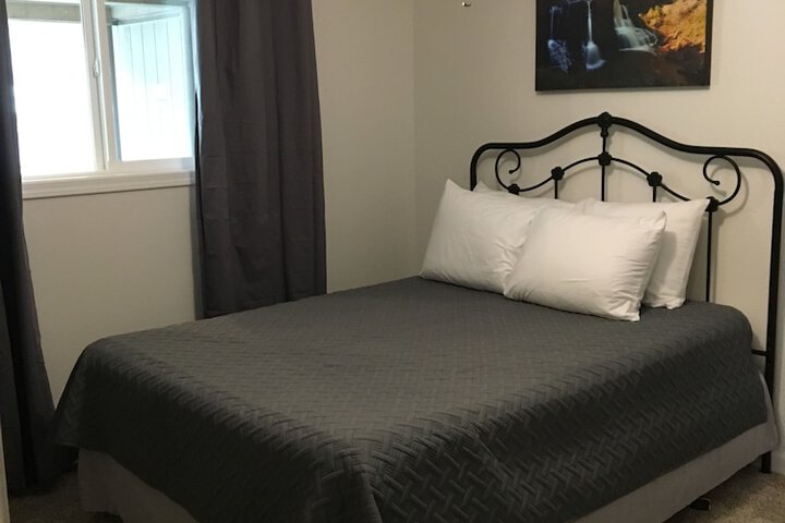 Room 66 of 81