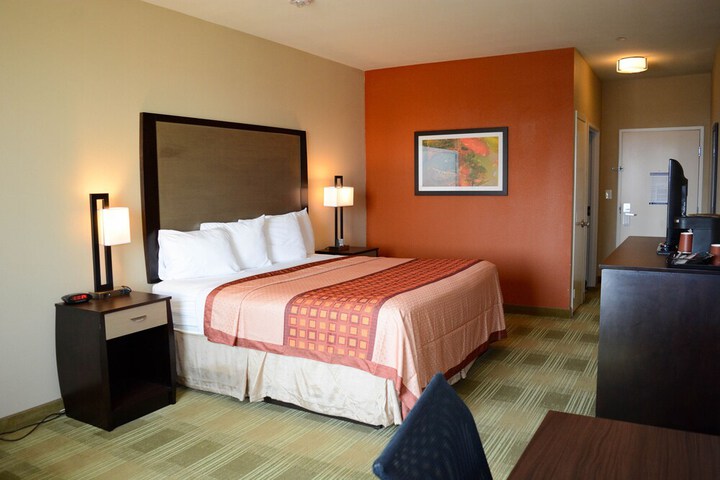 Room 9 of 20