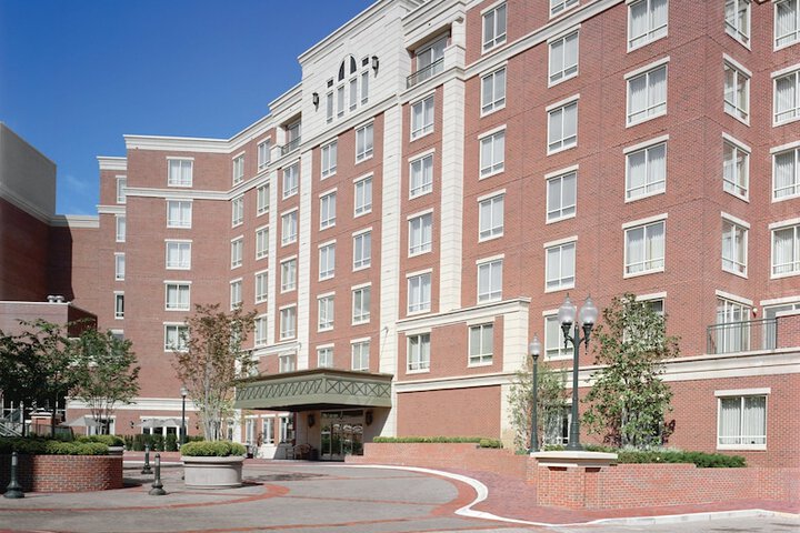 Hotel 4 of 50