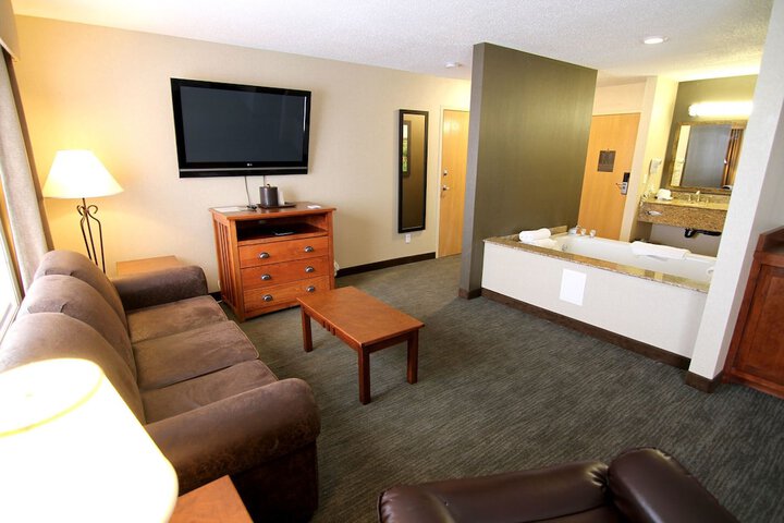 Room 11 of 30