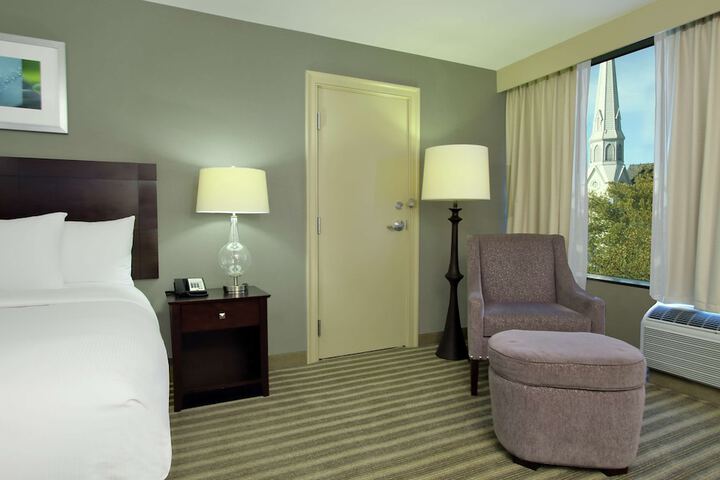 Room 14 of 50