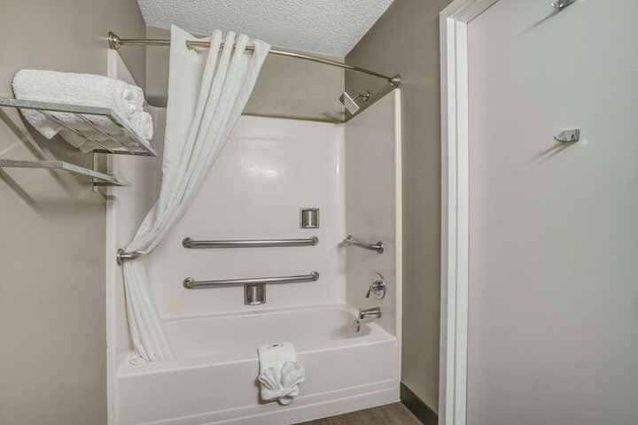 Motel 6 Lompoc CA