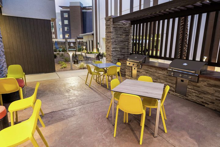 Terrace/Patio 39 of 42