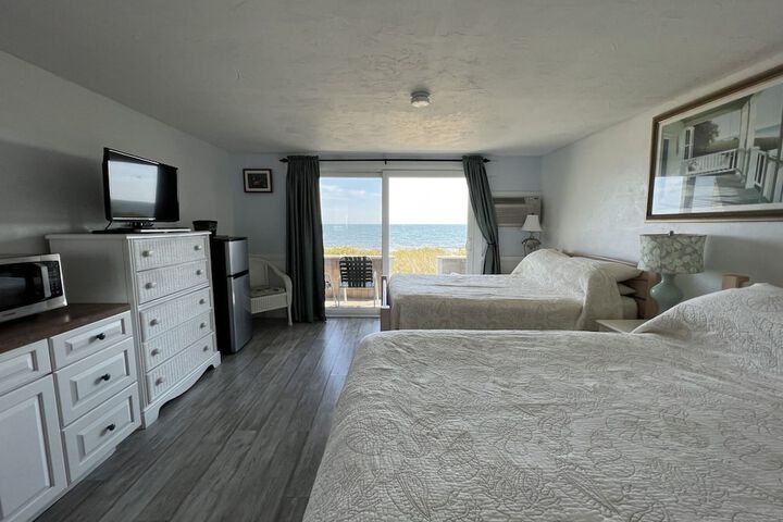 Room 70 of 230