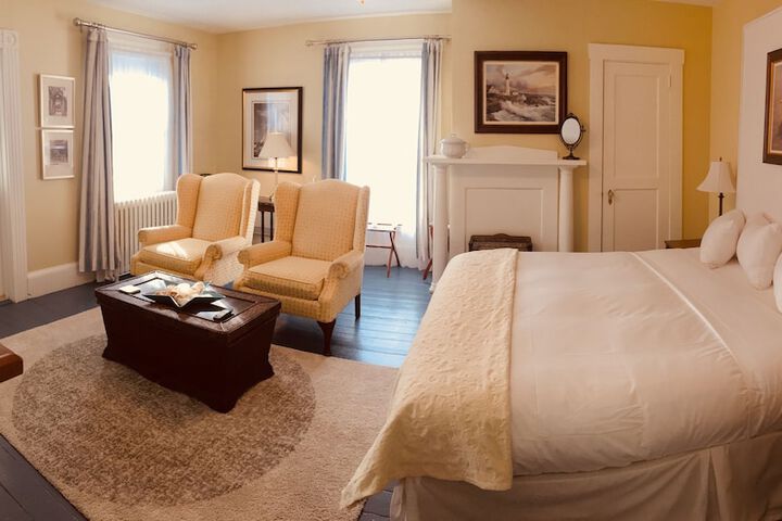 Room 21 of 45