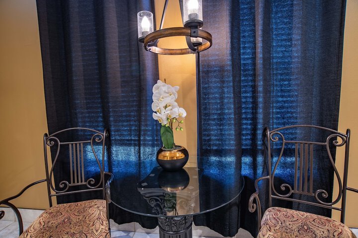Anniversary Inn - Boise