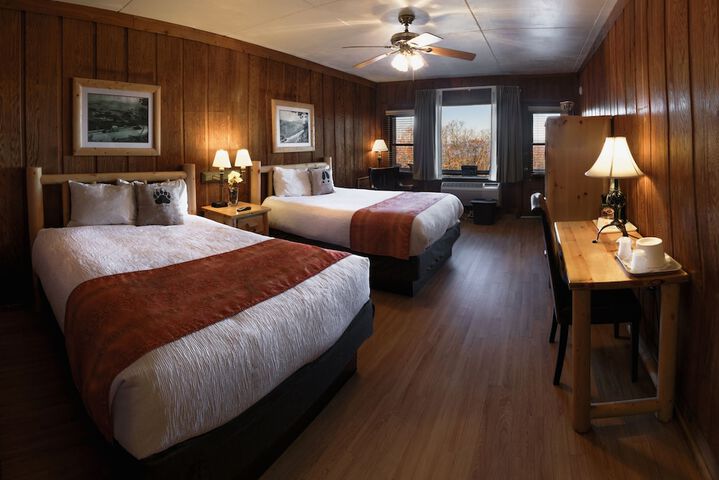 Room 27 of 51