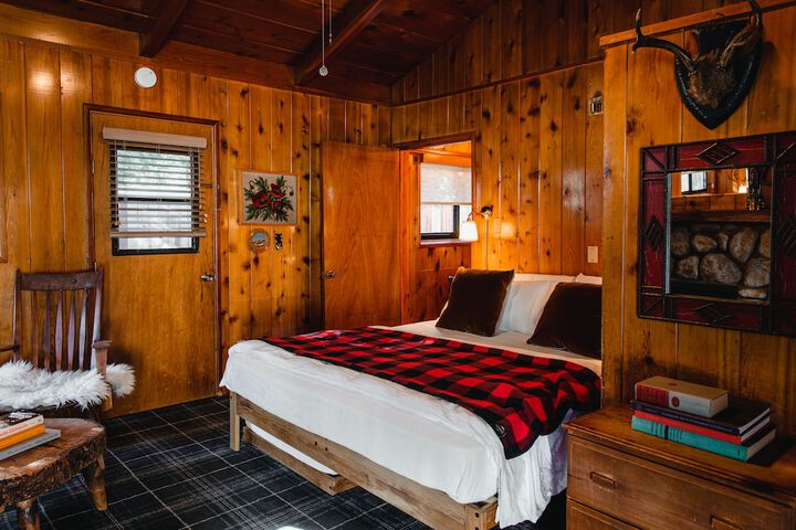 Room 19 of 74