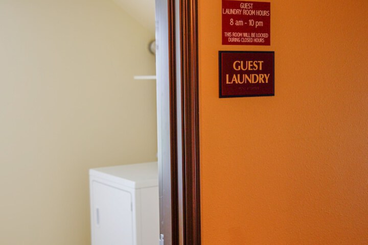 Room 36 of 60