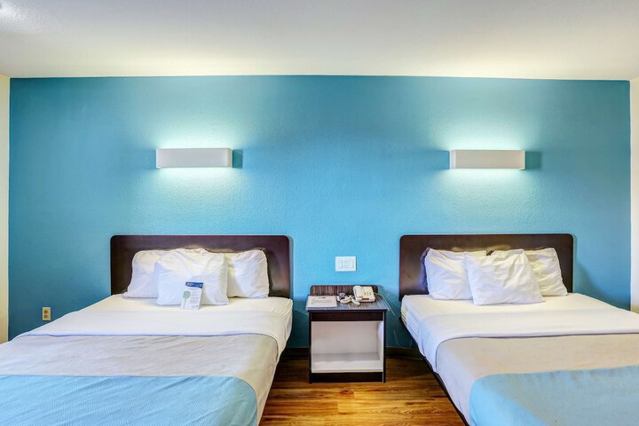 Room 28 of 42