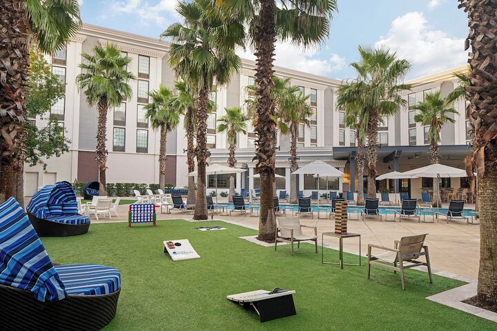 Hotel Indigo Mount Pleasant by IHG