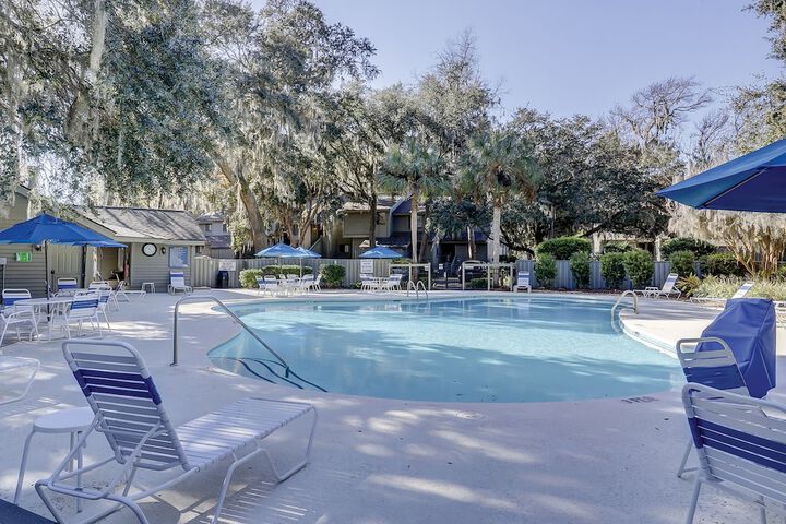 Pool 4 of 51